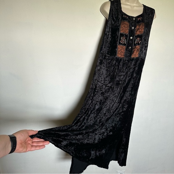 White Stag Dresses & Skirts - Vintage 90s Black velvet patchwork Dress by White Stag (iiii)